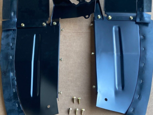 SPLASH SHIELDS & SCREWS SUIT LATE XA XB XC FALCON FAIRMONT ZF ZG ZH FAIRLANE LTD