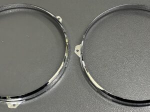 HEADLIGHT RETAINER RINGS SUIT FORD XW XY FALCON FAIRMONT PAIR