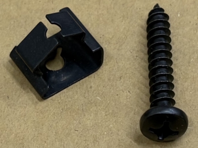 RETAINER CLIP & SCREW SUIT FORD XR XT XW XY FALCON ZA ZB ZC ZD FAIR ARMREST