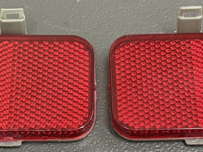 UTE WAGON BUMPER REFLECTORS SUIT VN VG VP VR VS HOLDEN COMMODORE