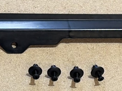 RADIATOR TOP SHROUD TO PANEL SUIT HOLDEN COMMODORE VL VN VG VQ VP VR VS